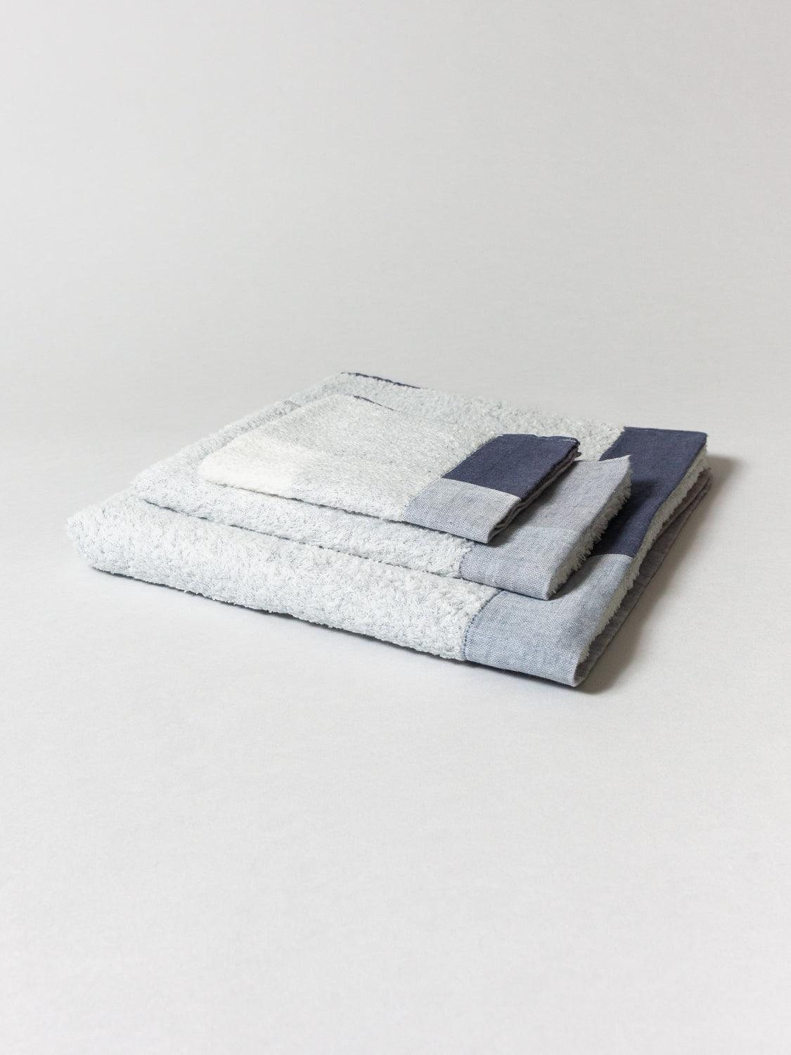 Palette Towel